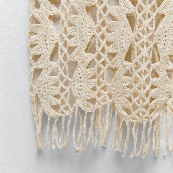 ZARA MACRAMÉ FRINGED KNIT DRESS - Picture 2 of 10
